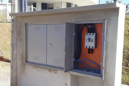 Painel de Voltagem Residencial