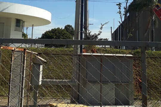 Poste de Energia Condomínio